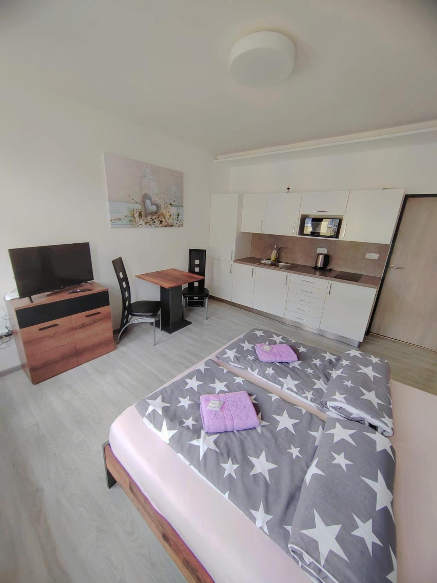 Skorepka15 Apartment Brno-Stred Buitenkant foto